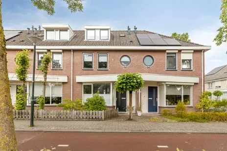 Tussenwoning te koop: Donkervoort 53, Nuenen-Oost Nuenen