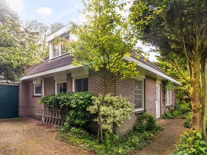 Vrijstaande woning te koop: Dooitzen de Bildtstraat 7, St.-Jacobiparochie Zuid St.-Jacobiparochie