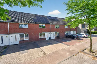 Tussenwoning te koop: Dooleg 65, Reusel