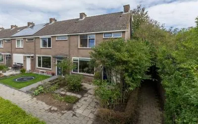 Corner house for sale: Doormanstraat 37, Koudekerke Koudekerke