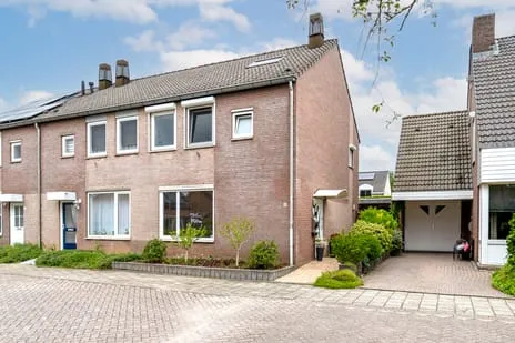Hoekwoning te koop: Doornappel 8, Kunrade Voerendaal