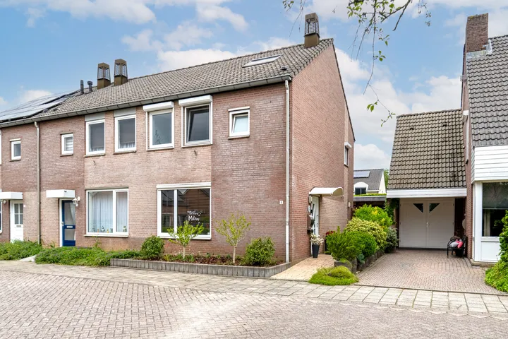 Hoekwoning te koop: Doornappel 8, Kunrade Voerendaal