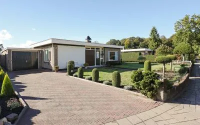Vrijstaande woning te koop: Doornboomspark 1, Scherpenzeel Scherpenzeel