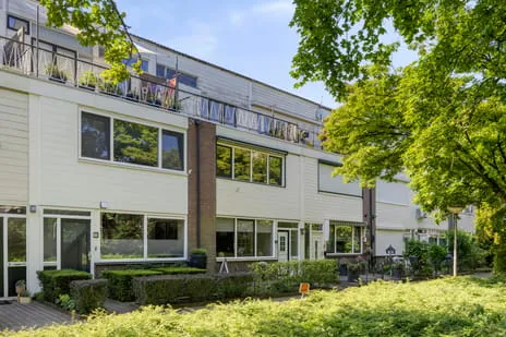 Tussenwoning te koop: Doornenburg 456, Het Oostrik Deventer