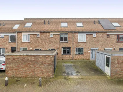 Tussenwoning te koop: Doorzwin 5113, Julianadorp