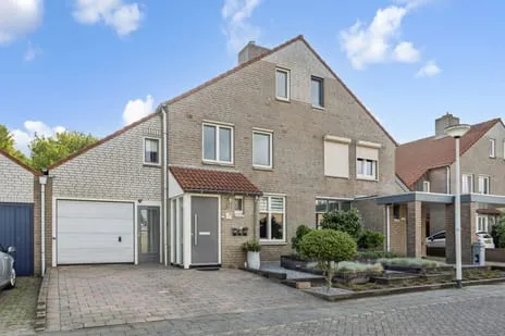 Terraced house for sale: Dopheide 31, Heiakker-West Deurne