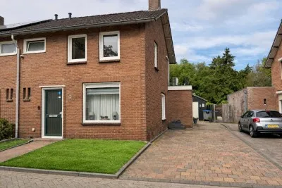 Twee-onder-één-kap te koop: Dordseweg 75, Weiteveen Weiteveen