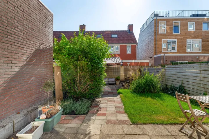 Appartement te koop: Dordtselaan 186A, Bloemhof Rotterdam