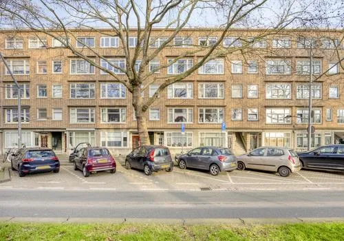 Appartement te koop: Dordtselaan 244B, Bloemhof Rotterdam