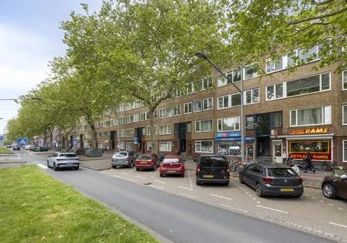 Appartement te koop: Dordtselaan 74C-02, Bloemhof Rotterdam