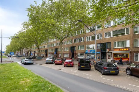 Appartement te koop: Dordtselaan 74C02, Bloemhof Rotterdam