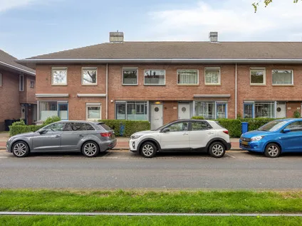 Tussenwoning te koop: Dordtsestraatweg 740, Vreewijk Rotterdam