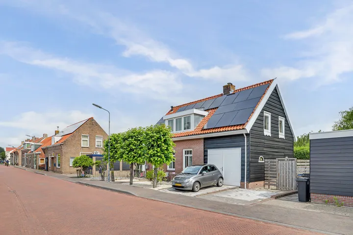Detached house for sale: Dorpsdijk 57, Vrouwenpolder Vrouwenpolder