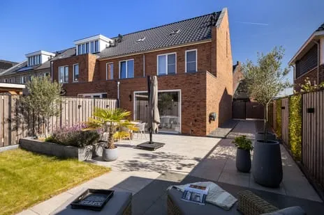 Hoekwoning te koop: Dorpsomroeper 12, Volgerlanden-Oost Hendrik-Ido-Ambacht