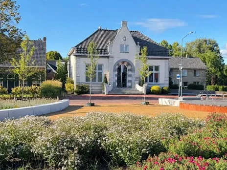 Appartement te koop: Dorpsplein 13, Lage Mierde Lage Mierde