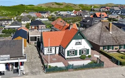 Vrijstaande woning te koop: Dorpsplein 31, Callantsoog (woonkern) Callantsoog