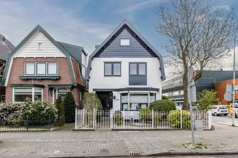 Hoekwoning te koop: Dorpsstraat 1043, Langeheit Oost Assendelft