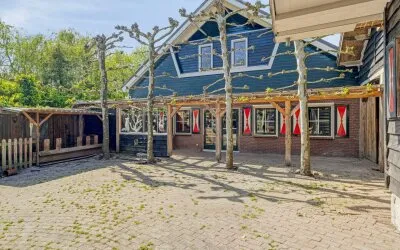 Vrijstaande woning te koop: Dorpsstraat 107, Bunschoten-Spakenburg