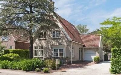 Vrijstaande woning te huur: Dorpsstraat 117, Centrum Aalsmeer