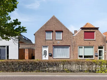 Hoekwoning te koop: Dorpsstraat 124, Breskens