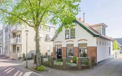 Vrijstaande woning te koop: Dorpsstraat 142, Kern Zevenhuizen Zevenhuizen
