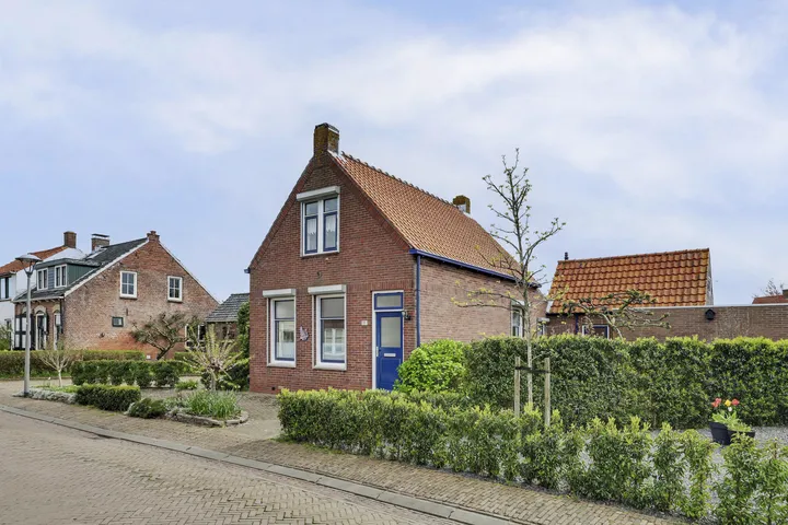 Vrijstaande woning te koop: Dorpsstraat 16KATTENDIJKE, Kattendijke