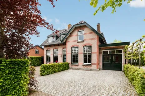 Vrijstaande woning te koop: Dorpsstraat 176, Harmelen-Noord (dorp) Harmelen