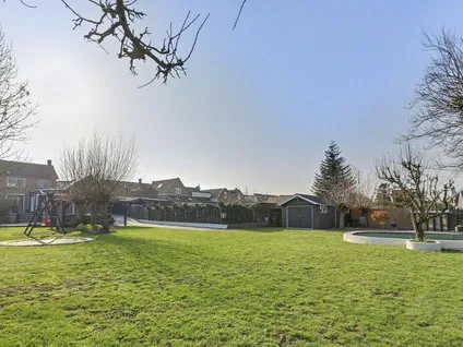 Vrijstaande woning te koop: Dorpsstraat 19, Heinkenszand