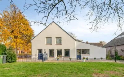Twee-onder-één-kap te koop: Dorpsstraat 2, Casteren Casteren