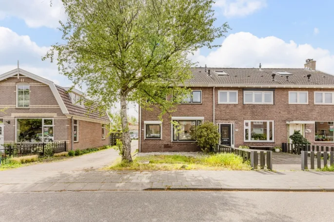 Hoekwoning te koop: Dorpsstraat 203C, De Zuid Assendelft