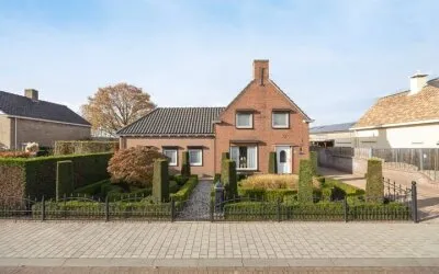Vrijstaande woning te koop: Dorpsstraat 209, St. Willebrord