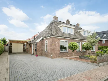 Twee-onder-één-kap te koop: Dorpsstraat 22, Wilp Wilp