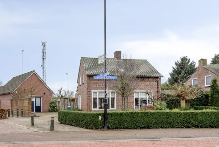 Vrijstaande woning te koop: Dorpsstraat 26, Wanroij Wanroij