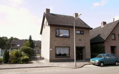 Detached house for sale: Dorpsstraat 30, Nispen Nispen