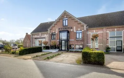 Tussenwoning te koop: Dorpsstraat 33, Zwolle