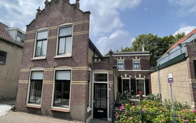 Vrijstaande woning te koop: Dorpsstraat 39, Gouderak Gouderak
