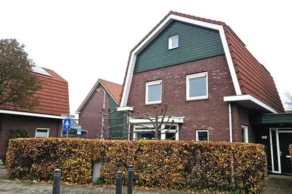 Hoekwoning te koop: Dorpsstraat 407, Assendelft
