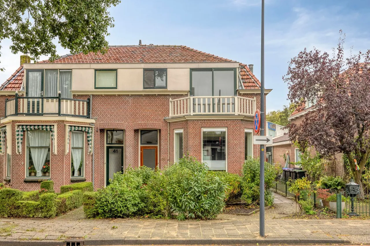 Twee-onder-één-kap te koop: Dorpsstraat 43, Koudekerk Aan Den Rijn
