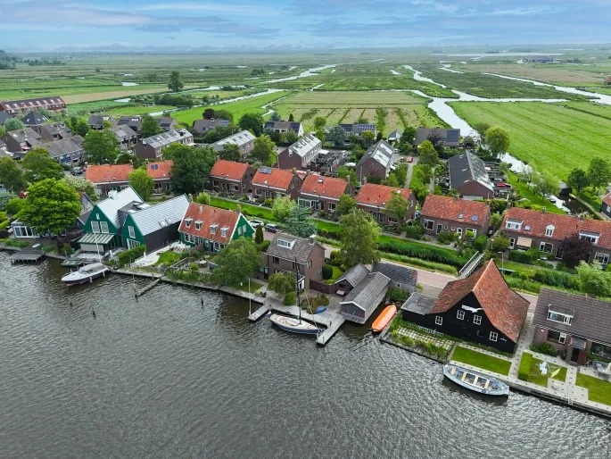 Vrijstaande woning te koop: Dorpsstraat 47, Oost-Knollendam Oostknollendam
