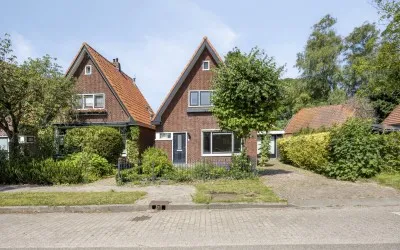 Detached house for sale: Dorpsstraat 5, Winkel Dorpsstraat en omgeving Winkel