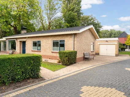 Vrijstaande woning te koop: Dorpsstraat 6, Rhenoy Rhenoy