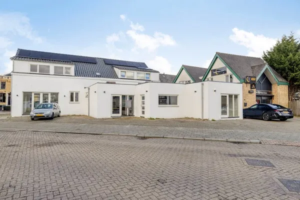 Appartement te koop: Dorpsstraat 62, Hendrik-Ido-Ambacht