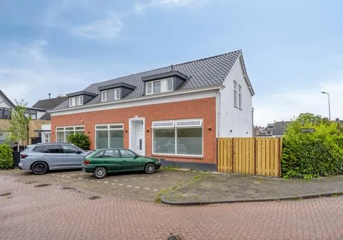 Appartement te koop: Dorpsstraat 62B, Dorp Hendrik-Ido-Ambacht