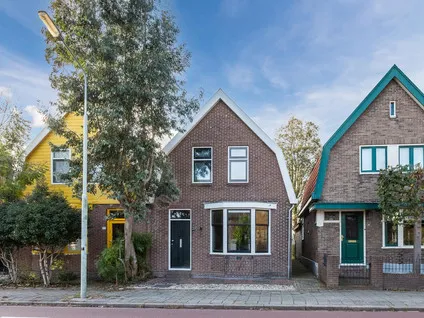 Twee-onder-één-kap te koop: Dorpsstraat 652, Noorderveen Assendelft