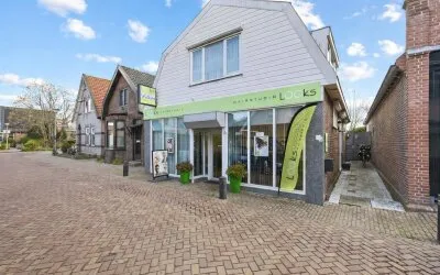 Vrijstaande woning te koop: Dorpsstraat 652, Noord-Scharwoude