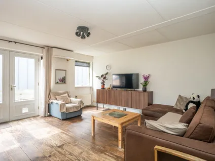 Appartement te koop: Dorpsstraat 67, De Koog De Koog