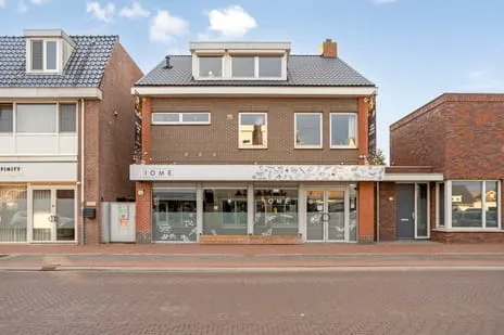 Tussenwoning te koop: Dorpsstraat 69, Sint Willebrord St. Willebrord