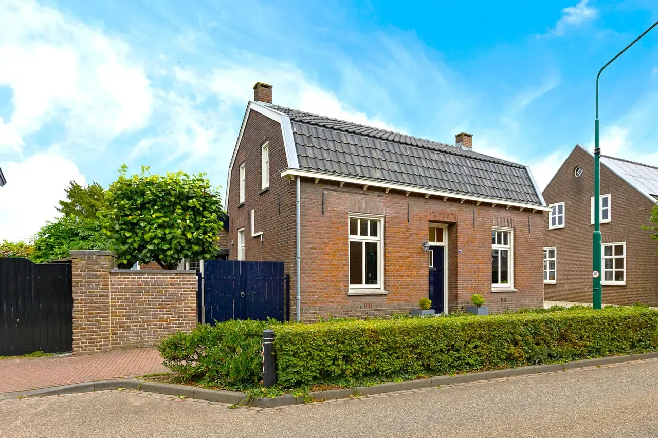 Vrijstaande woning te koop: Dorpsstraat 7, Beugen