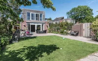 Vrijstaande woning te koop: Dorpsstraat 7, Nigtevecht Dorp Nigtevecht