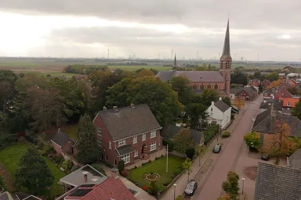 Vrijstaande woning te koop: Dorpsstraat 7, Ossendrecht